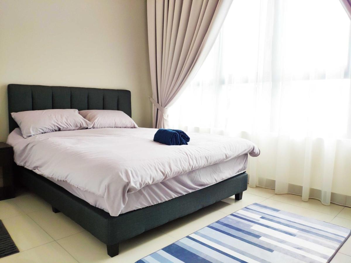 Netflix# Conezion Ioi Resort City By Salaam Suites Putrajaya Esterno foto