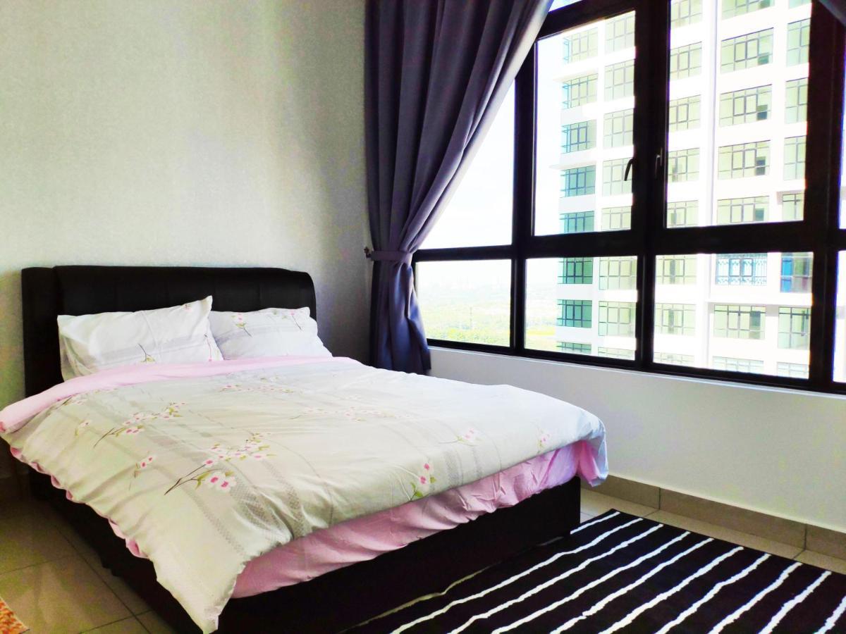 Netflix# Conezion Ioi Resort City By Salaam Suites Putrajaya Esterno foto