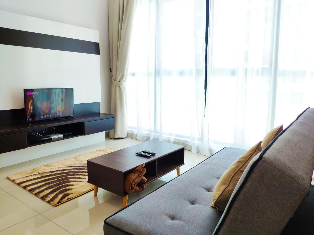 Netflix# Conezion Ioi Resort City By Salaam Suites Putrajaya Esterno foto