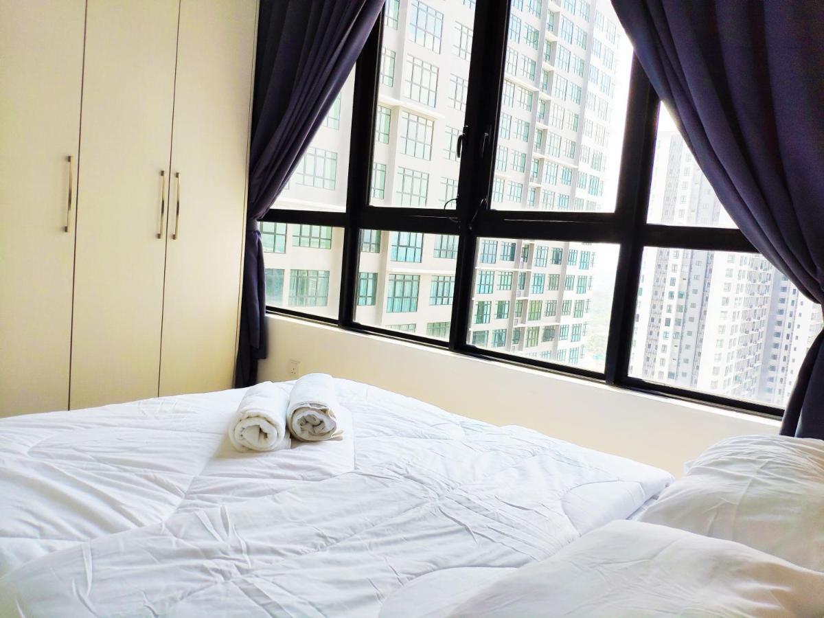Netflix# Conezion Ioi Resort City By Salaam Suites Putrajaya Esterno foto