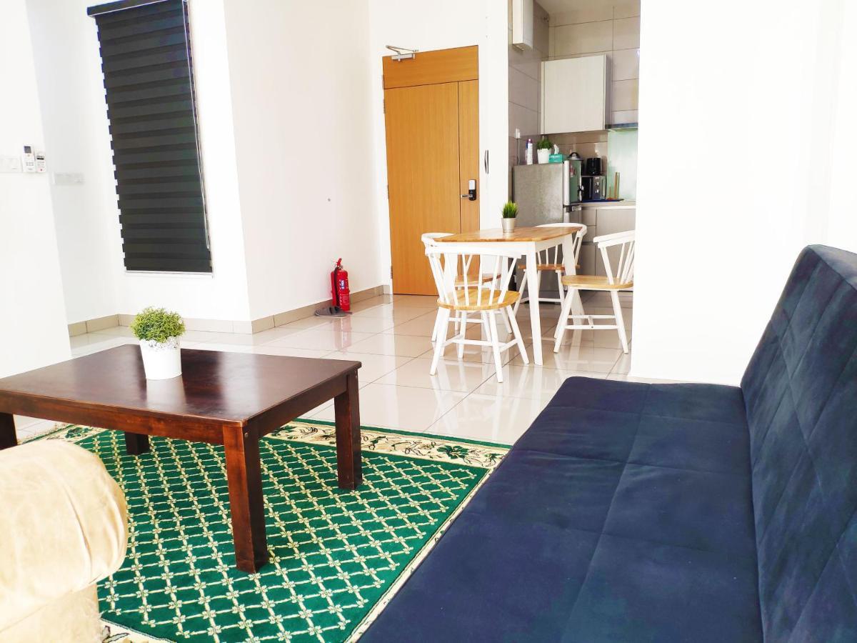 Netflix# Conezion Ioi Resort City By Salaam Suites Putrajaya Esterno foto